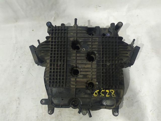 Колектор впускний 14010EY02A NISSAN