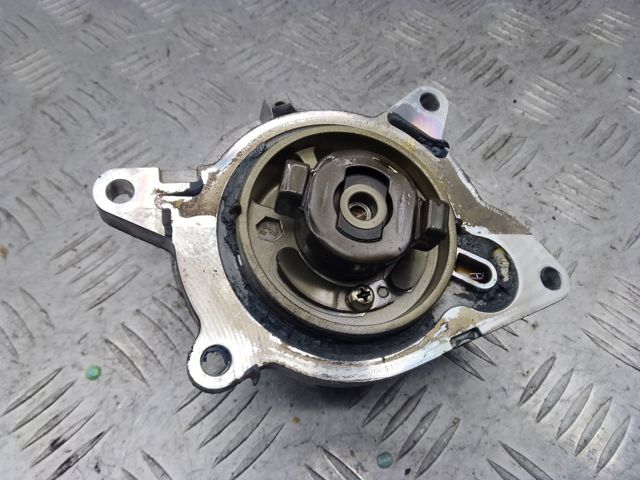 Насос вакуумний 146505NA0A NISSAN