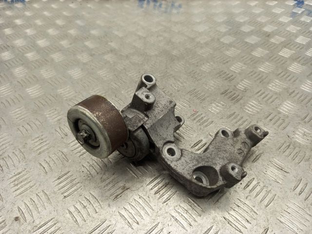 Натяжна планка поліклинового ременя 1662031021 TOYOTA