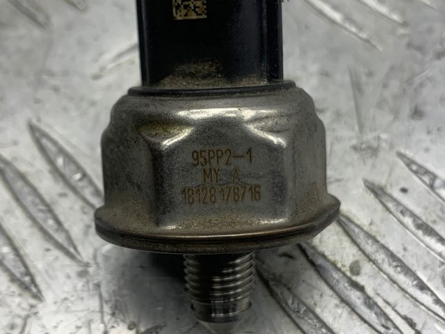 Датчик тиску палива 166385CA0A NISSAN