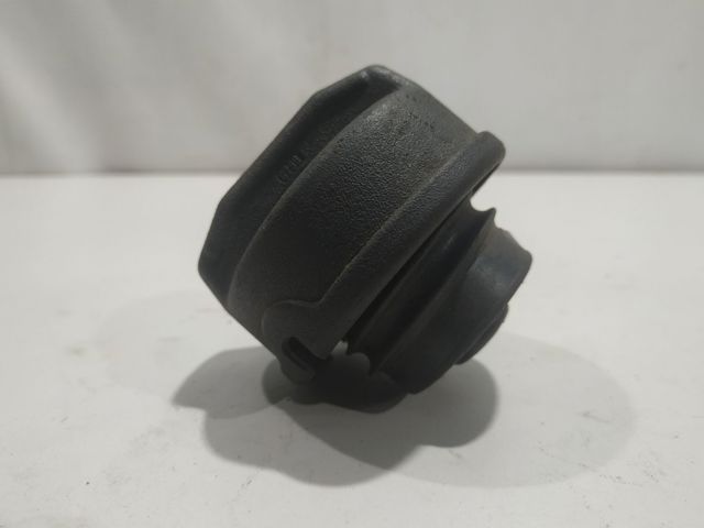 Пробка паливного бака Mitsubishi Lancer 4