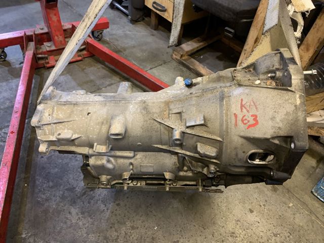 Коробка автомат 24008627134 BMW