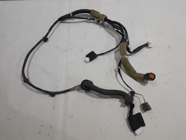 Джгут проводів задніх дверей 241264BA0A NISSAN