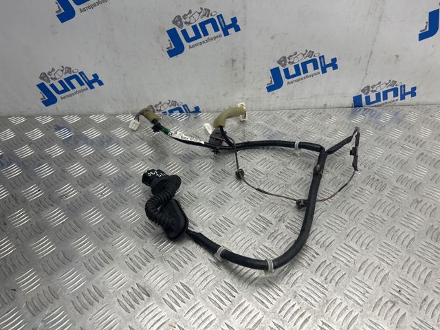 Джгут проводів задніх дверей 241264GA0B NISSAN