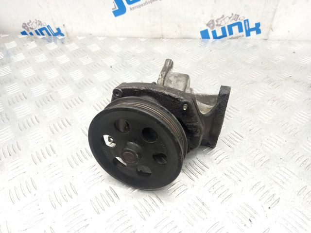 Помпа охолодження 25201450 GM