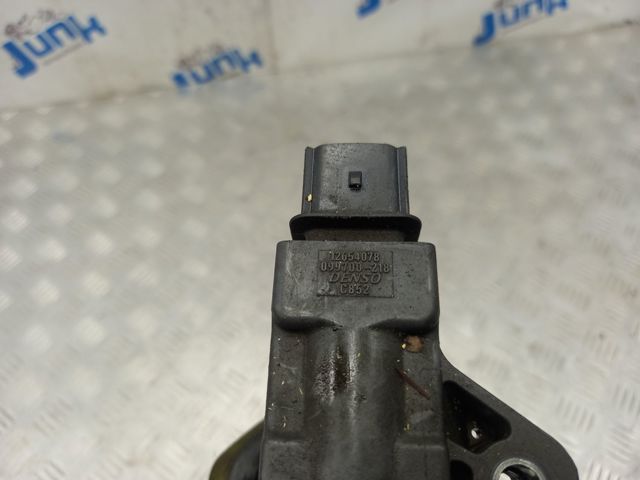Котушка запалювання 25202791 GM