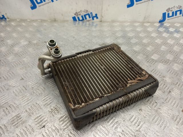 Охолоджувач повітря 272804BU0D NISSAN