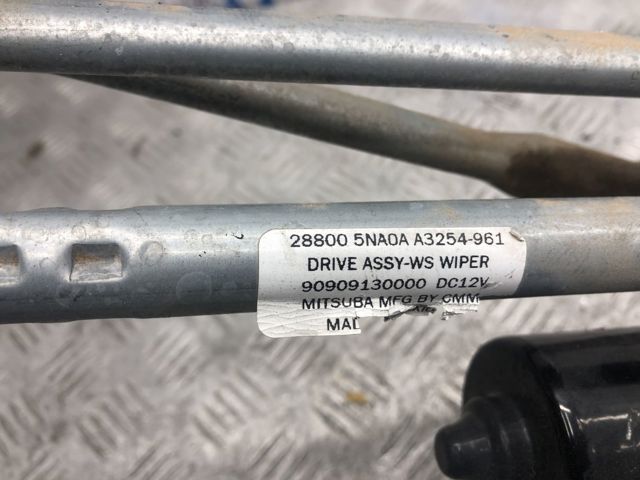 Трапеція щіток лобового скла 288005NA0A NISSAN