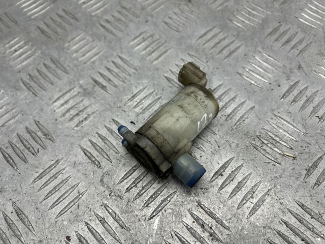 Насос омивача скла переднього 28920CA000 NISSAN