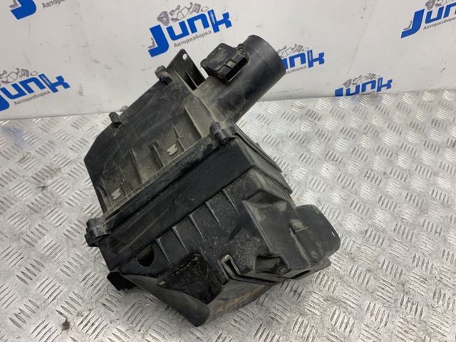 Коробка фільтра 30636845 VOLVO