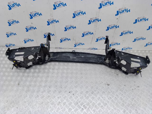 Супорт радіатора верхній/монтажна панель кріплення фар 30796864 VOLVO