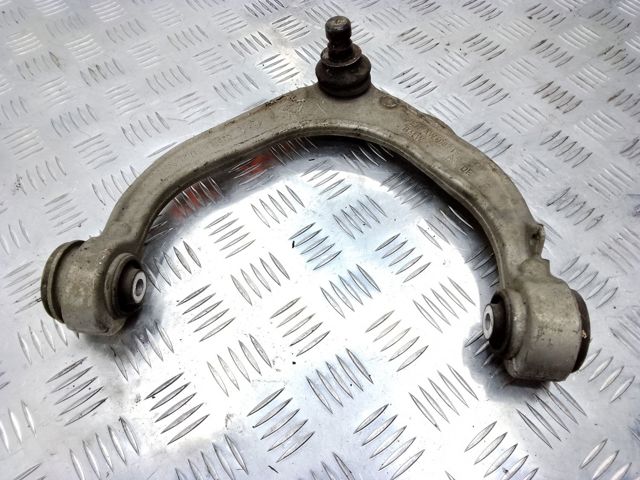 Важіль передньої підвіски верхній, правий 31126863786 BMW