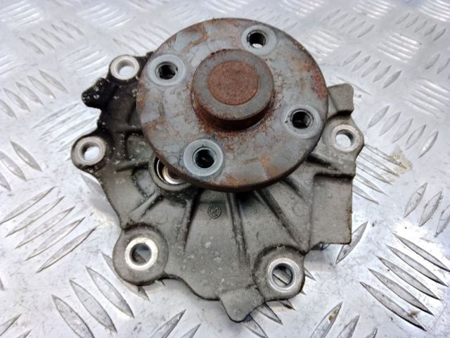 Помпа охолодження 31293303 VOLVO