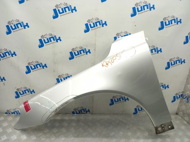 Переднє ліве крило 31294000 VOLVO