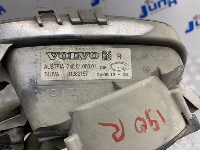 Права протитуманні фари 31383157 VOLVO