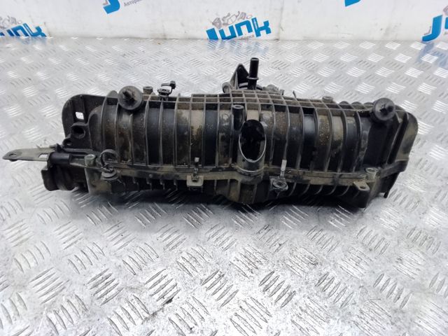 Колектор впускний 31431777 VOLVO