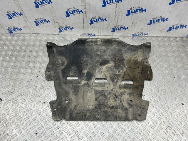 Захист двигуна передній 31440388 VOLVO