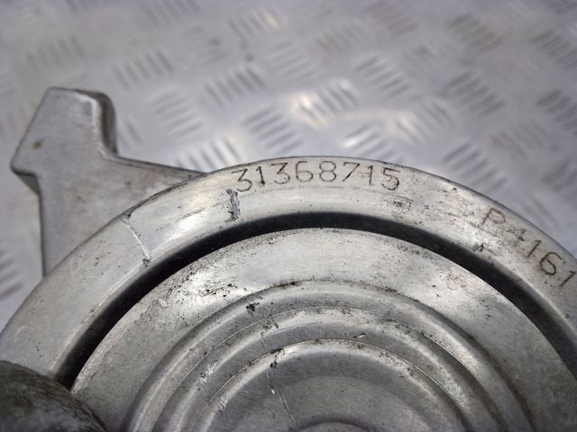 Водяний насос 32441265 VOLVO
