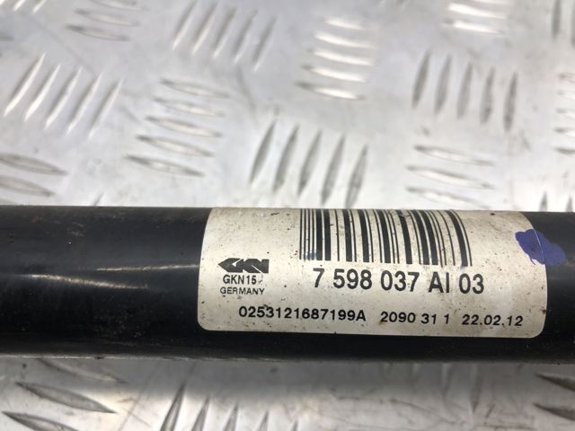 Піввісь задня, ліва 33207598037 BMW