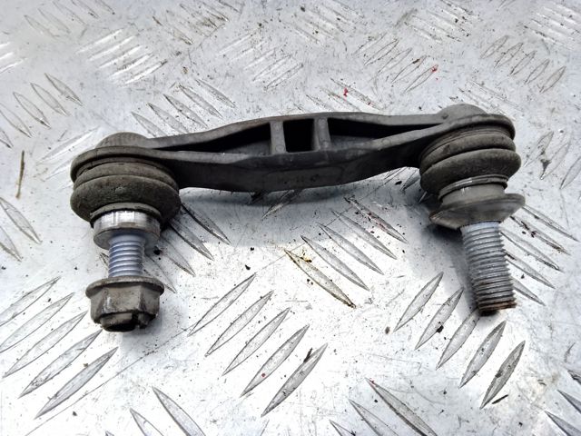 Яйця на стабілізаторі задні 33556777635 BMW