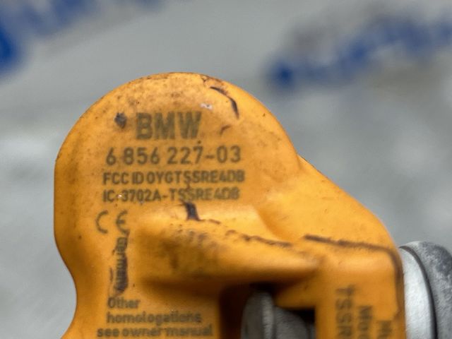 Кран управління тиском системи накачування шин BMW 1