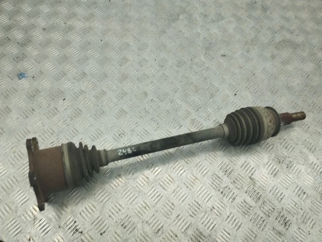 Піввісь задня, ліва 396011DR0A NISSAN