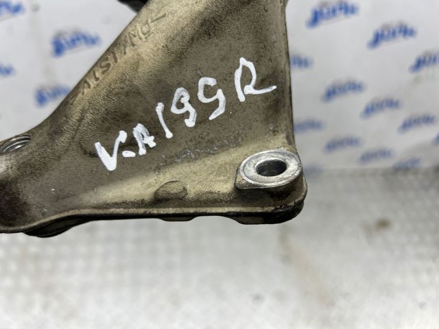 Цапфа права 3C0505434K VAG