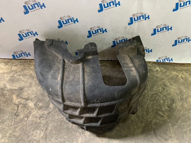 Підкрилок задній лівий 3CM810971A VAG