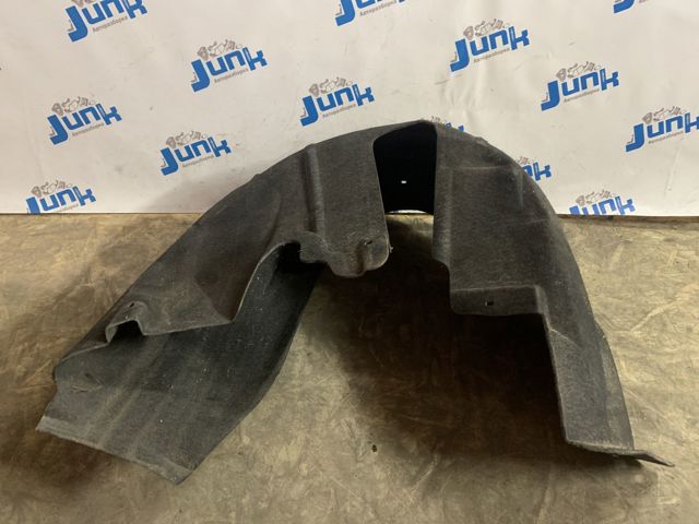 Підкрилок задній правий 3CM810972A VAG