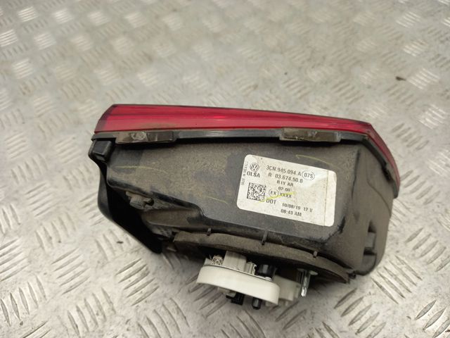 Ліхтар задній правий, внутрішній 3CN945094A VAG