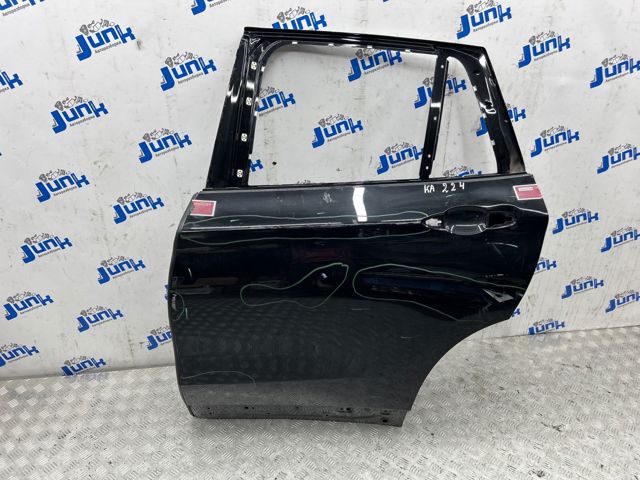 Двері пасажирськи задні ліві 41007461351 BMW