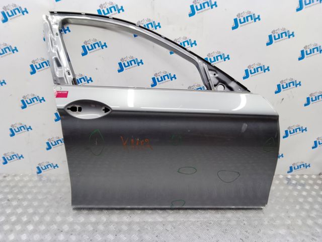 Пасажирські передні двері 41009628754 BMW