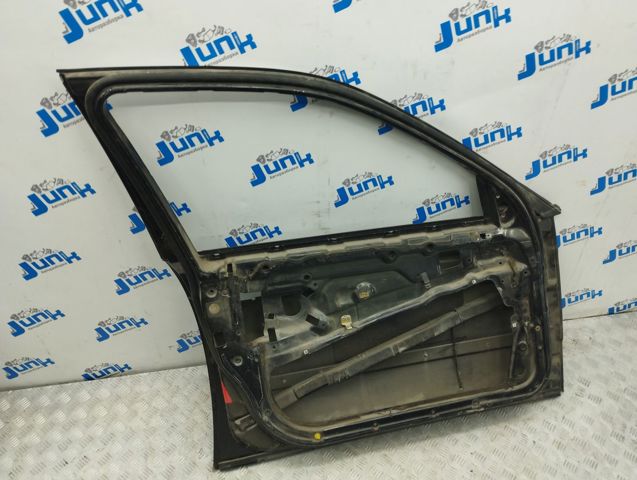Водійські двері 41518216817 BMW