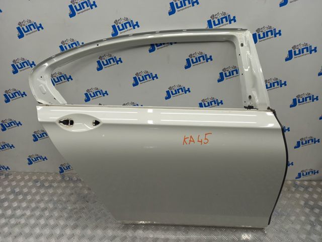 Двері задні в зборі 41525A2A394 BMW