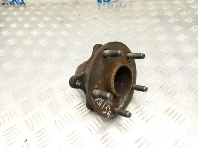 Маточини передніх коліс 4355030070 TOYOTA