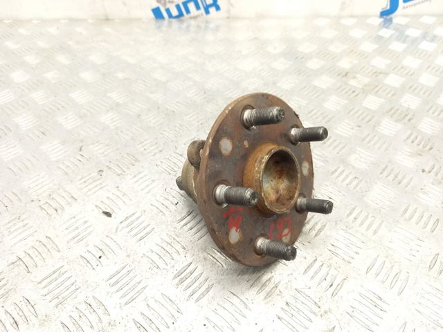 Маточини передніх коліс 4356050012 TOYOTA