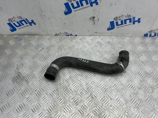 Патрубок системи охолодження 45161SC010 SUBARU
