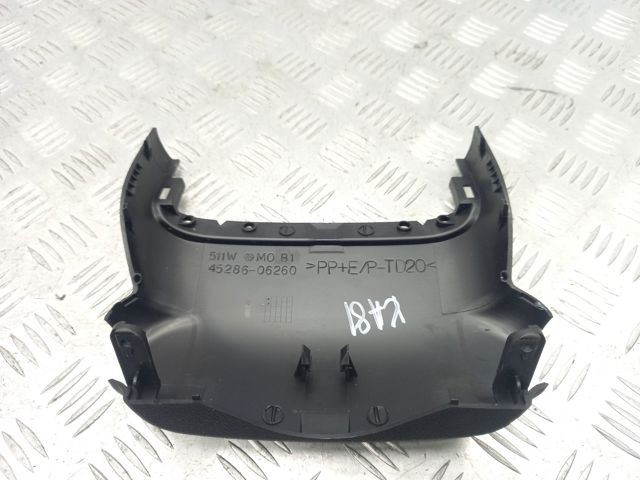 Накладка рульової колонки 4528606260 TOYOTA