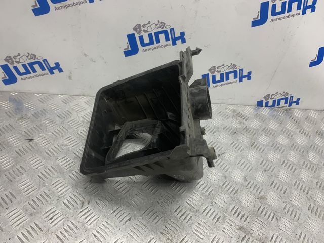 Корпус повітряного фільтра, верхня частина 46051AJ00A SUBARU