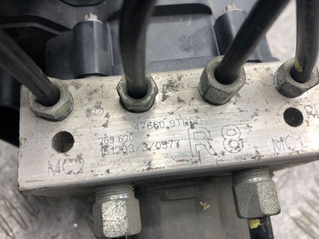 Блоки ABS 476609TB1C NISSAN