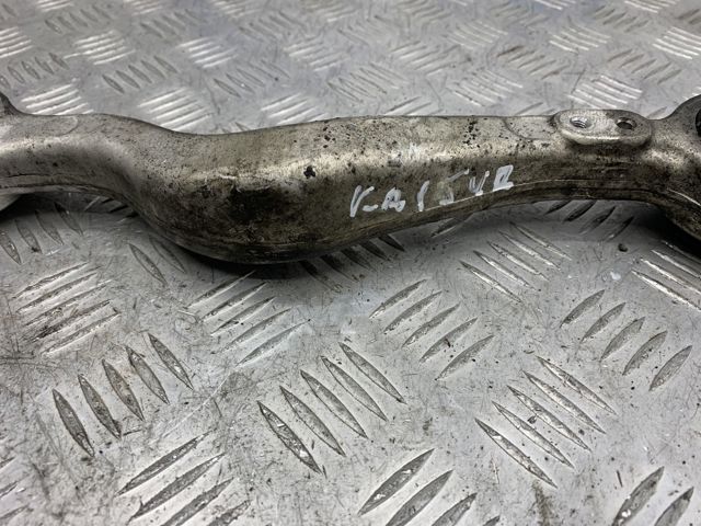 Балансир задній правий 4879030130 TOYOTA
