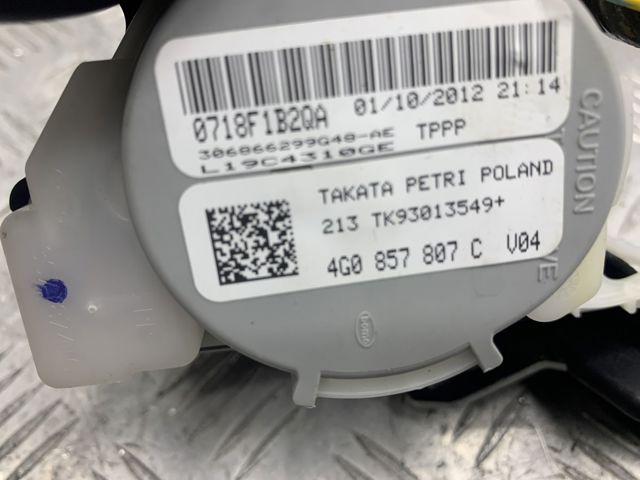 Ремінь безпеки задній 4G0857807CV04 VAG