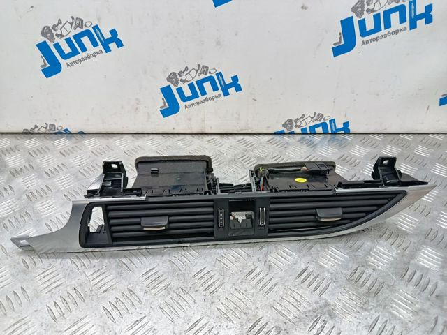 Решітка повітропровода 4G1820951J6PS VAG