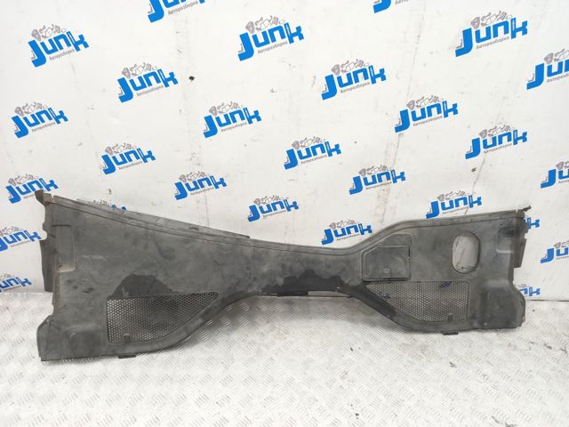 Водостік лобового скла, жабо 4G8819447D9B9 VAG