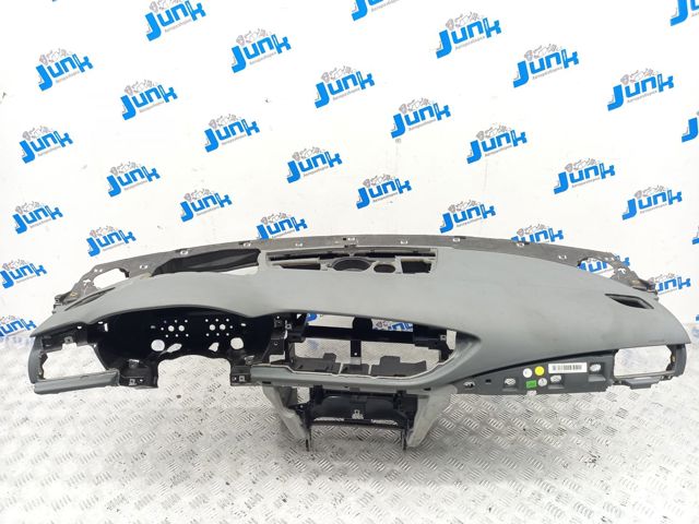 Передня панель 4G8857001FEF1 VAG