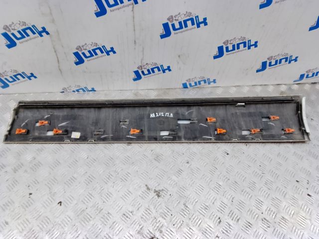 Накладка передньої лівої двері 4L0853959F VAG