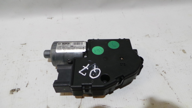 Двигун приводу люка 4L0959591 VAG