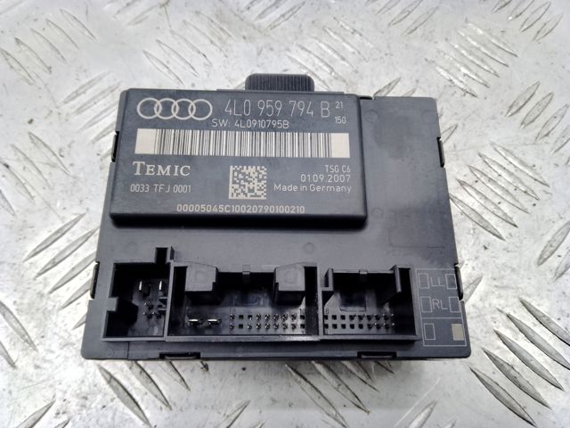 Блок комфорту задніх дверей 4L0959794B VAG