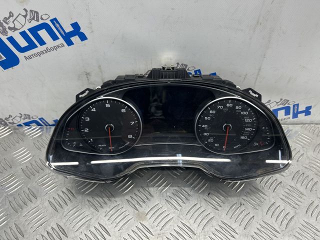 щиток приладу 4M0920870B VAG