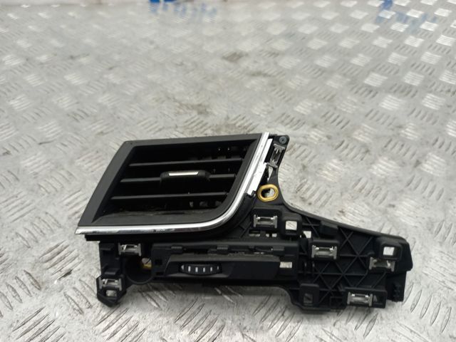 Решітка повітропровода ліва 4M1820901BA6PS VAG